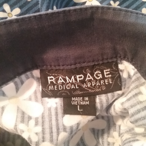 Rampage Medical Apparel scrub top - Picture 5 of 7
